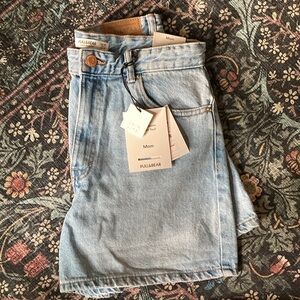 Pull&Bear Mom Fit, High Rise Shorts